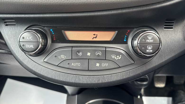 Toyota Yaris 1.4 D-4D Icon+ 5dr Diesel Hatchback